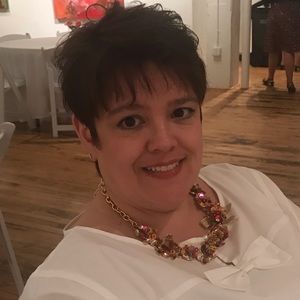 Meet your Posher, Linda